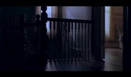 杀出狂人镇在线观看,在线观看带你深入绝境求生之旅